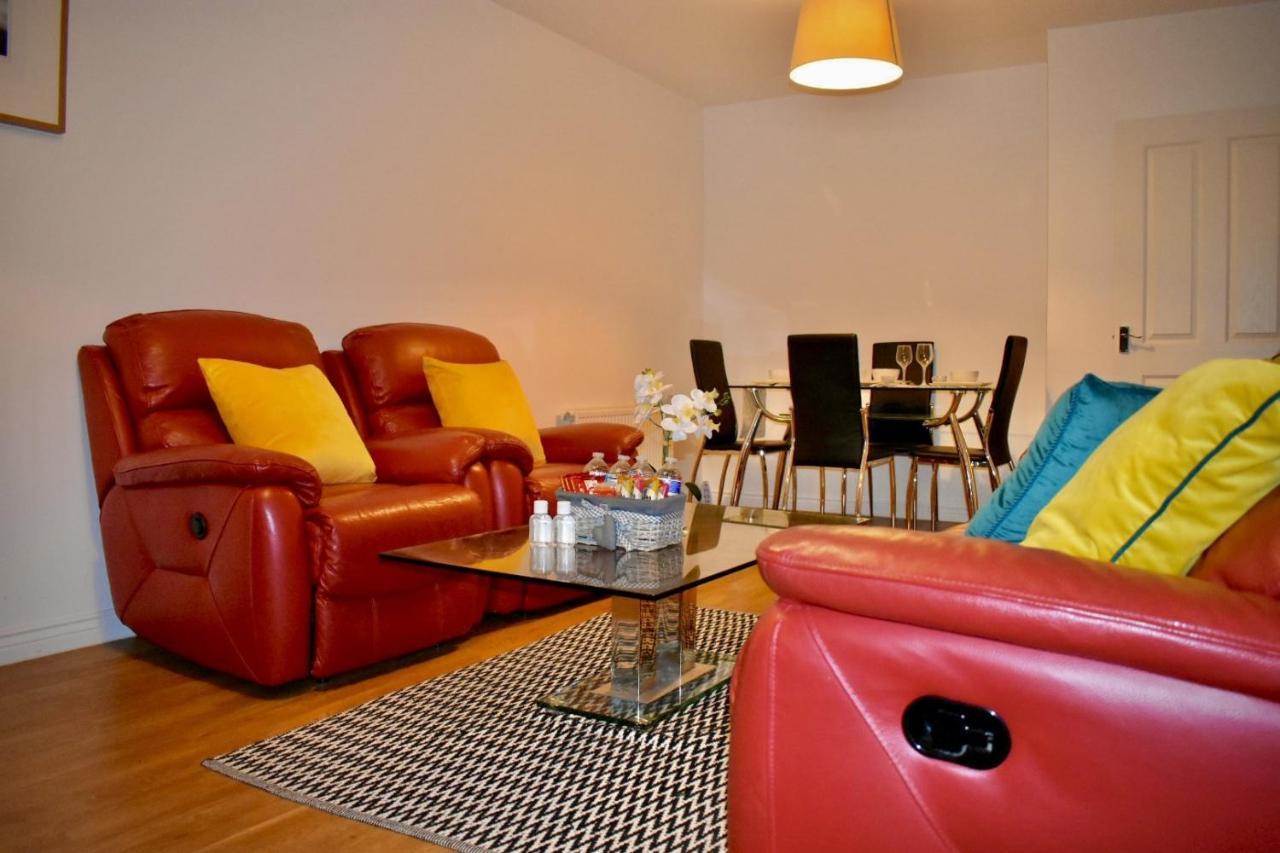 Classy Campbell Park Apartment, Balcony & Free Parking Milton Keynes Bagian luar foto