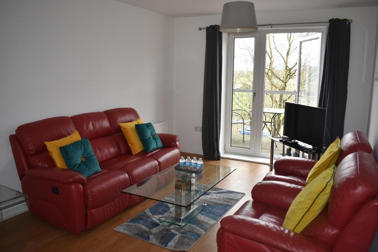 Classy Campbell Park Apartment, Balcony & Free Parking Milton Keynes Bagian luar foto